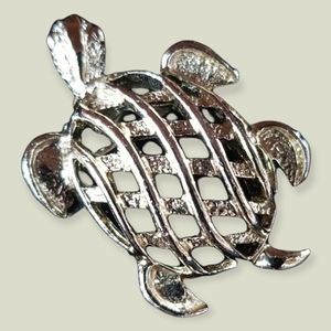Vintage Signed GERRY'S Petite Gold Tone Metal Turtle Brooch Scatter Pin
